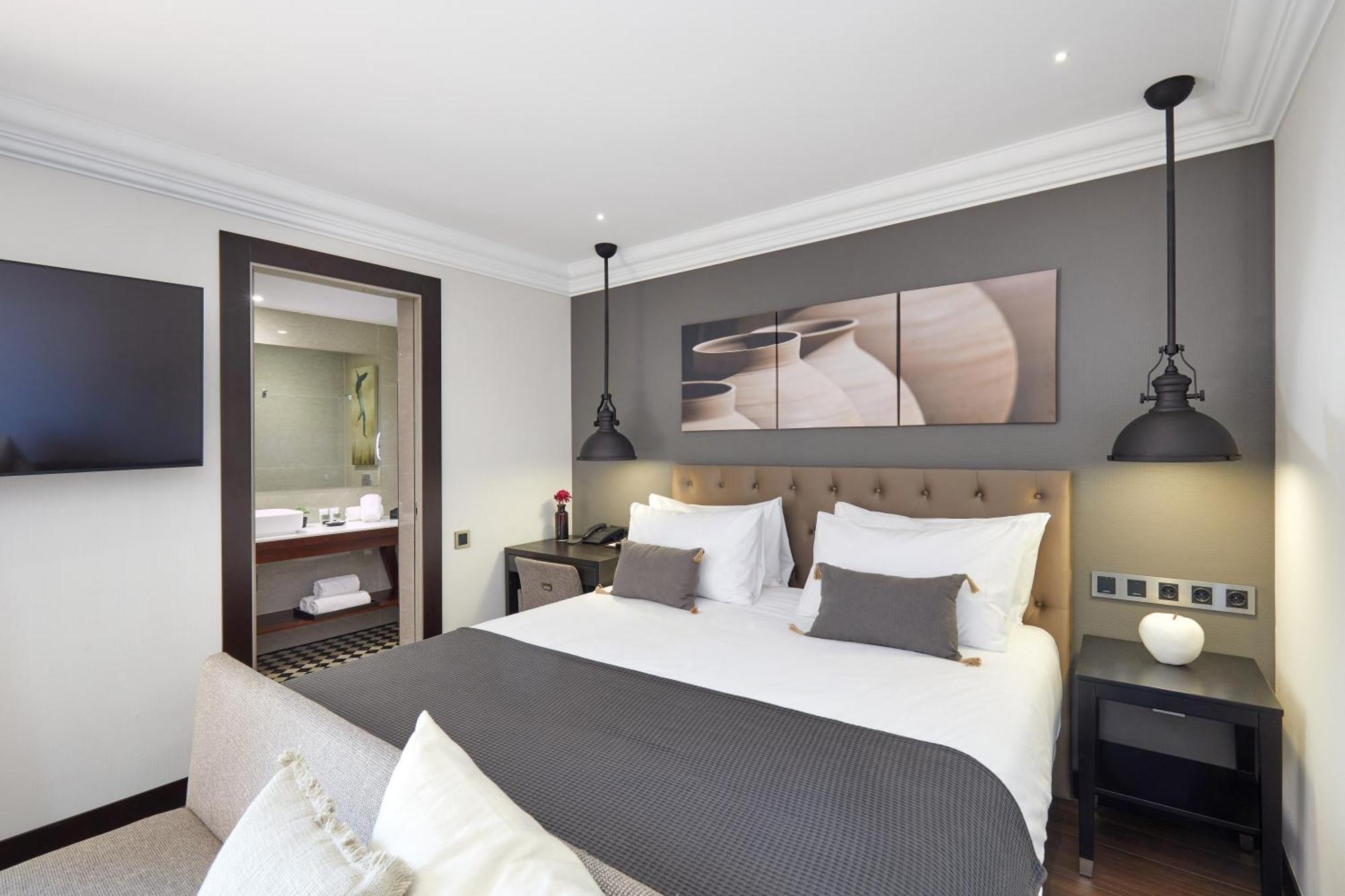 Hotel Cortes Rambla Barcelona Ngoại thất bức ảnh